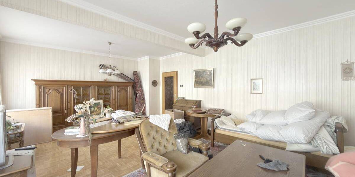 Etagenwohnung Oberhausen Altstadt-Süd - 6 Zimmer, 180 m&sup2;, 2.100&euro; | Angebot:26190385