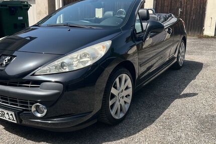 Peugeot 207 82.000 km 3.500 &euro; Mülheim an der Ruhr 45468