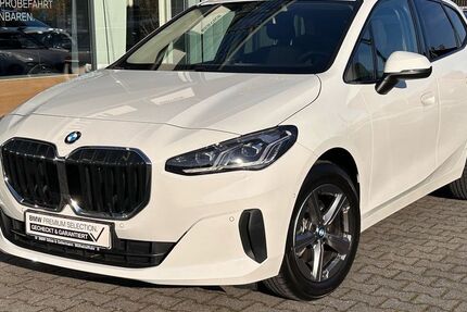 BMW 220 Active Tourer 10.427 km 28.560 &euro; Mülheim 45472