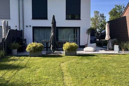 Haus Recklinghausen Hillerheide - 6 Zimmer, 200 m&sup2;, 3.250&euro; | Angebot:26732486