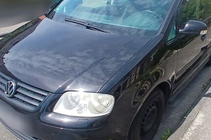 VW Touran 217.000 km 1.599 &euro; Castrop-Rauxel 44581