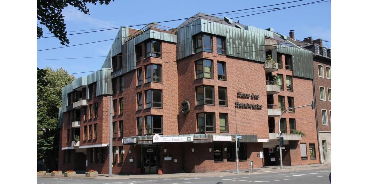 Einfamilienhaus Oberhausen - 2 Zimmer, 180 m&sup2;, 345.000&euro; | Angebot:25257357