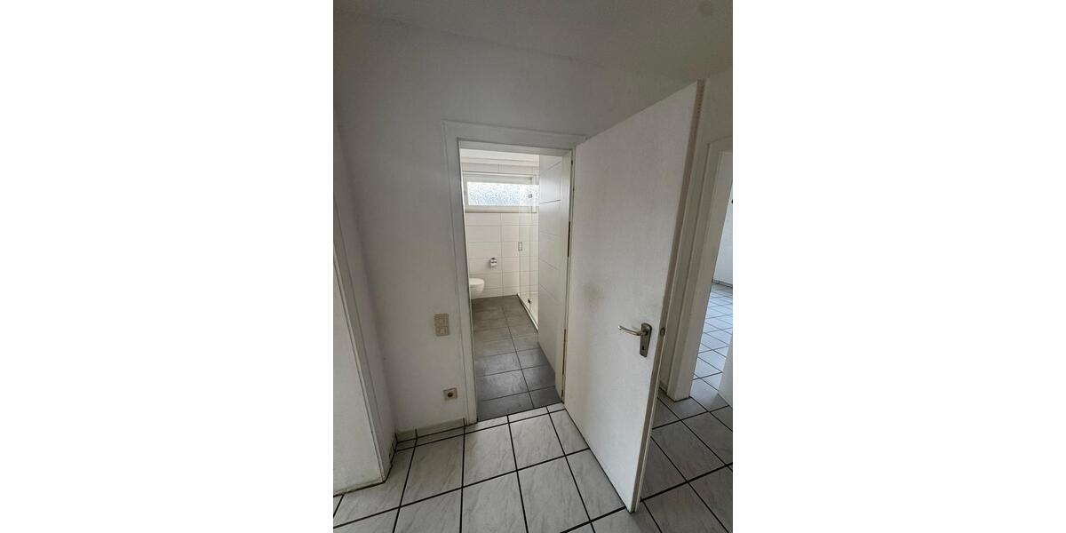 Etagenwohnung Rheinberg - 3 Zimmer, 82 m&sup2;, 825&euro; | Angebot:26476695