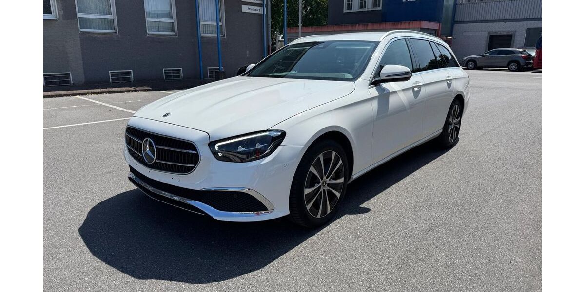 Mercedes-Benz E 300 38.000 km 29.299 &euro; Dorsten 46282