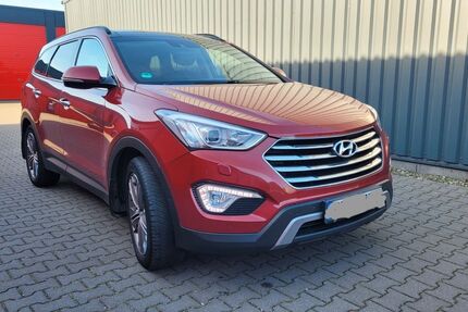 Hyundai Grand Santa Fe 220.000 km 12.990 &euro; Dorsten 46284