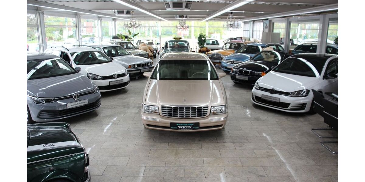 Cadillac Deville 160.000 km 9.850 &euro; Essen 45356