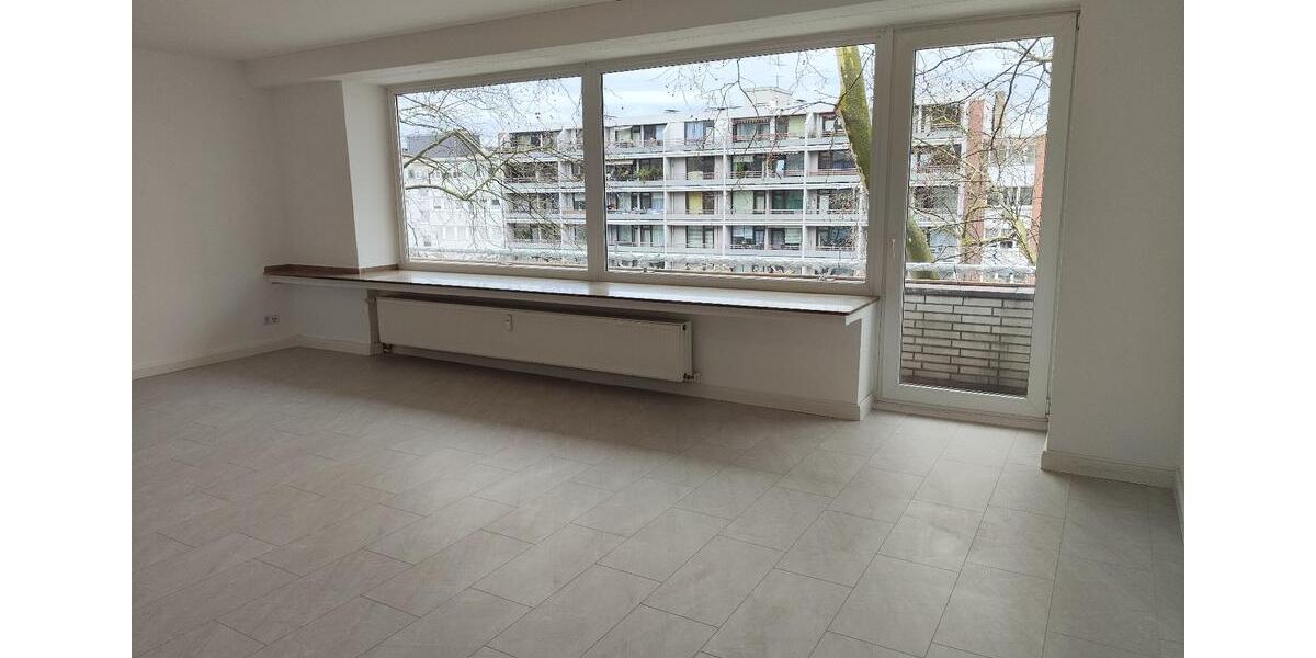 Etagenwohnung Oberhausen - 2 Zimmer, 82 m&sup2;, 740&euro; | Angebot:25404192