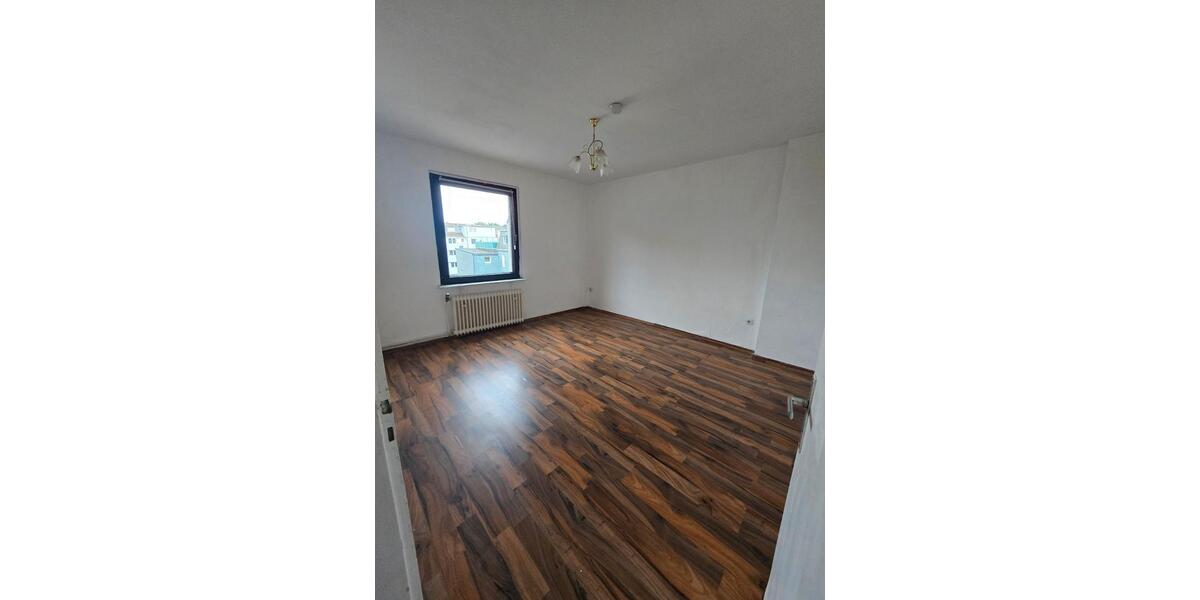 Etagenwohnung Duisburg Laar - 3.5 Zimmer, 82 m&sup2;, 600&euro; | Angebot:26694679