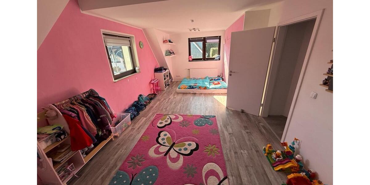 Einfamilienhaus Bochum Günnigfeld - 10 Zimmer, 242 m&sup2;, 649.000&euro; | Angebot:25547126