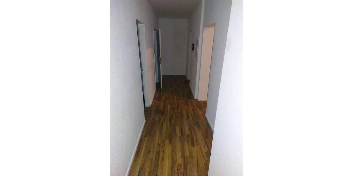 Etagenwohnung Gelsenkirchen Rotthausen - 2 Zimmer, 77 m&sup2;, 420&euro; | Angebot:25799957