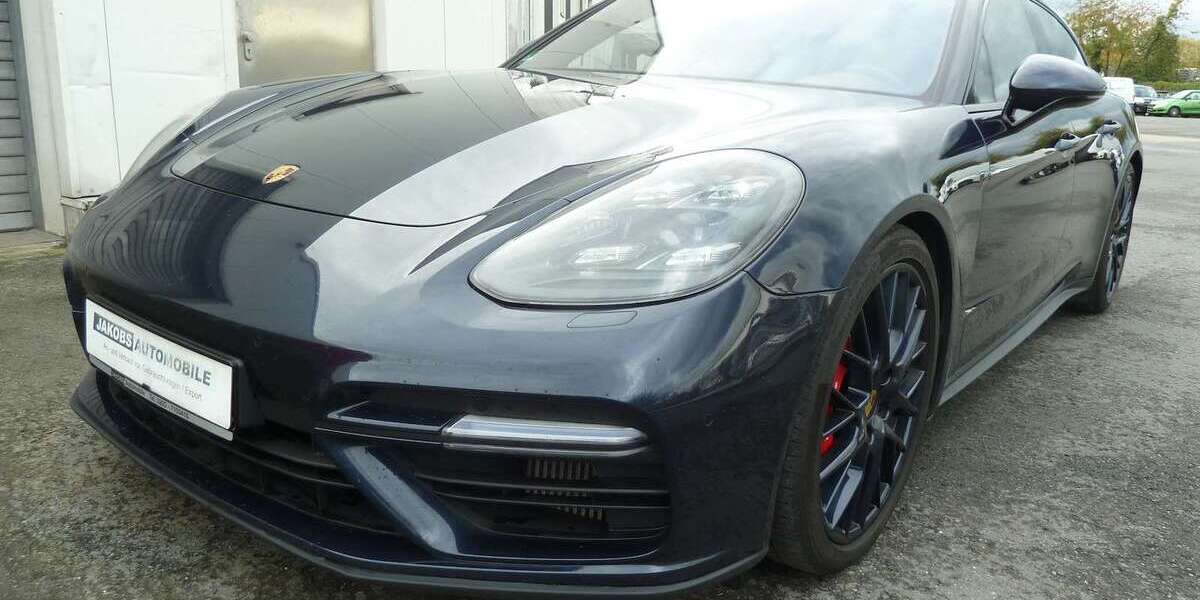 Porsche Panamera 105.000 km 62.900 &euro; Duisburg 47269