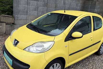Peugeot 107 75.000 km 2.999 &euro; Essen 45147