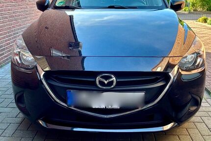 Mazda 2 103.000 km 7.990 &euro; Voerde 46562