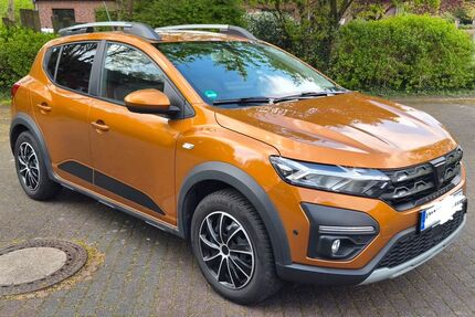 Dacia Sandero 79.000 km 13.990 &euro; Oberhausen 46045