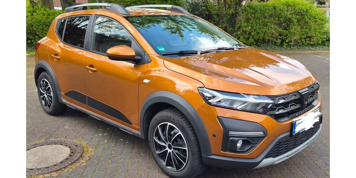 Dacia Sandero 79.000 km 13.990 &euro; Oberhausen 46045