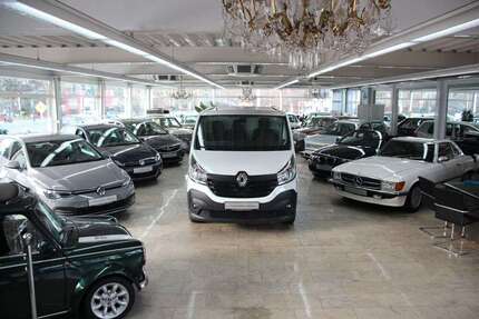 Renault Trafic 90.000 km 12.490 &euro; Essen 45356