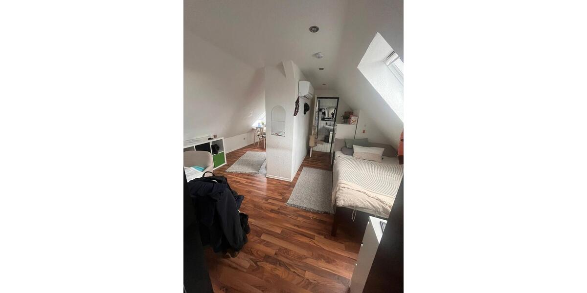 Dachgeschoßwohnung Castrop-Rauxel Bladenhorst - 1 Zimmer, 25 m&sup2;, 350&euro; | Angebot:26612593