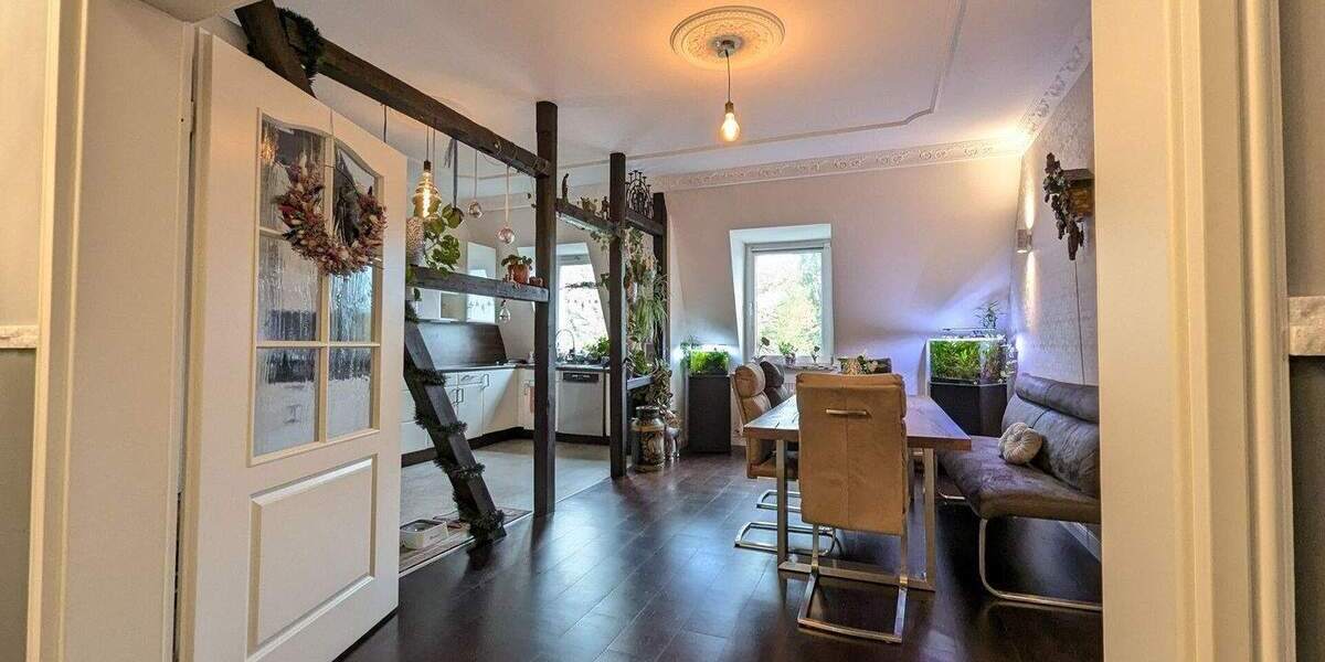 Etagenwohnung Duisburg Mittelmeiderich - 5 Zimmer, 132 m&sup2;, 199.900&euro; | Angebot:25777749