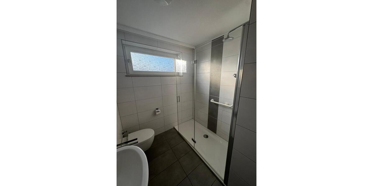 Etagenwohnung Rheinberg - 3 Zimmer, 82 m&sup2;, 825&euro; | Angebot:26476695