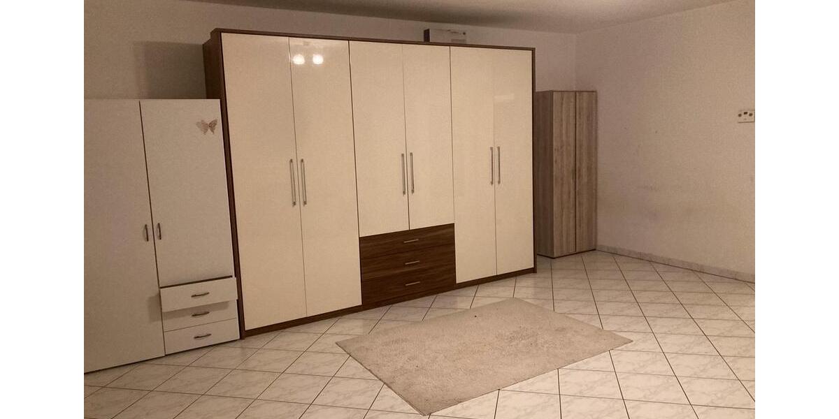 Etagenwohnung Gelsenkirchen Gelsenkirchen-Mitte - 3 Zimmer, 85 m&sup2;, 715&euro; | Angebot:26042249