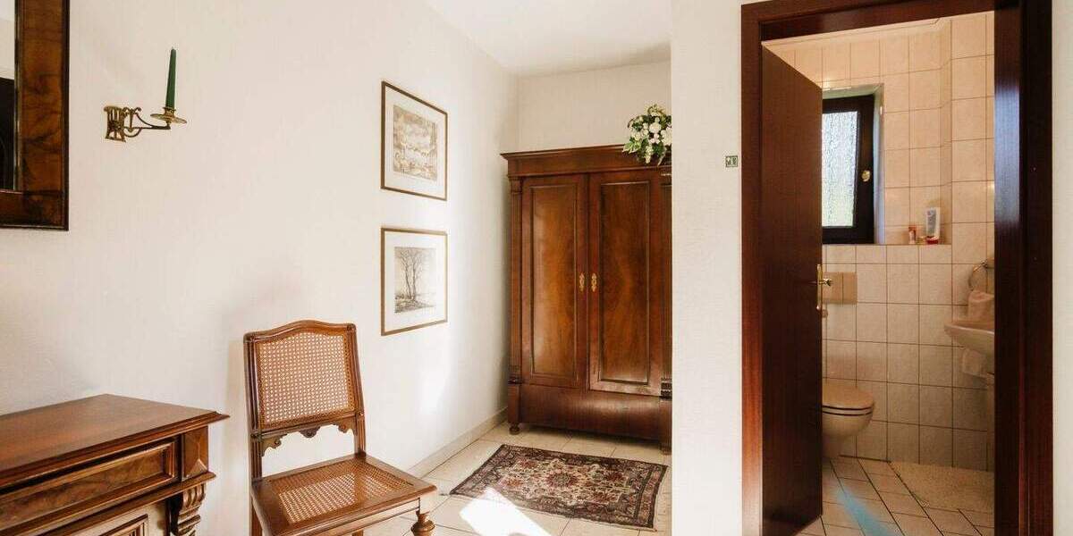 Einfamilienhaus Essen Kettwig - 3 Zimmer, 140 m&sup2;, 649.000&euro; | Angebot:25777837