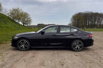 BMW 320 99.979 km 23.950 &euro; Wesel 46483