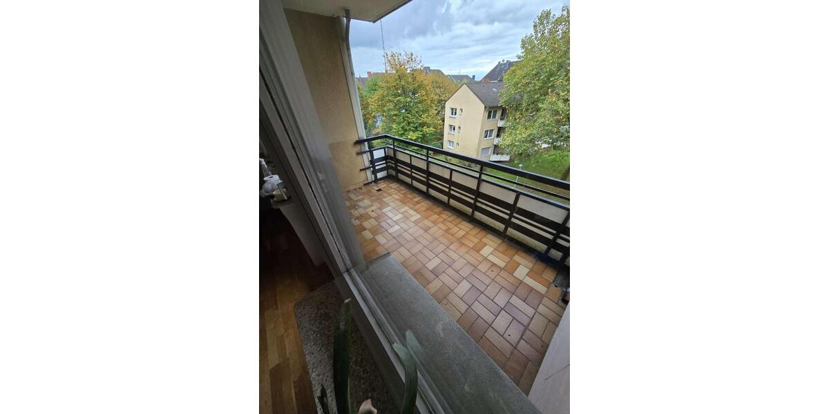 Etagenwohnung Essen Stadtbezirk III - 2 Zimmer, 61 m&sup2;, 670&euro; | Angebot:25933372