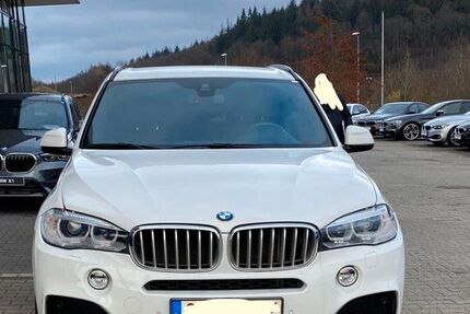 BMW X5 250.000 km 18.000 &euro; Recklinghausen 45661