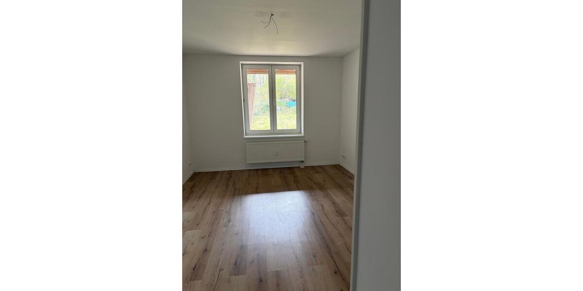 Etagenwohnung Gelsenkirchen Gelsenkirchen-Mitte - 1 Zimmer, 88 m&sup2;, 800&euro; | Angebot:25920221