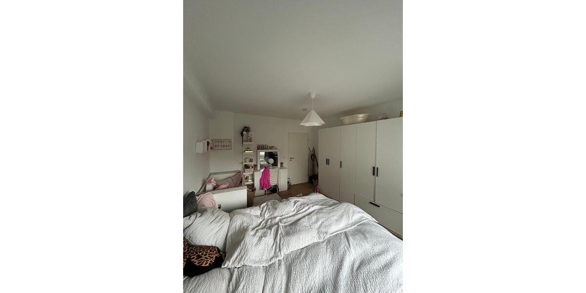 Etagenwohnung Essen Huttrop - 2 Zimmer, 55 m&sup2;, 500&euro; | Angebot:25749533