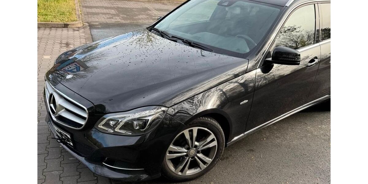 Mercedes-Benz E 220 104.000 km 14.700 &euro; Gladbeck 45966