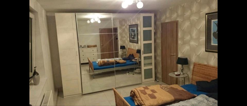 Etagenwohnung Duisburg Mittelmeiderich - 5 Zimmer, 116 m&sup2;, 240.000&euro; | Angebot:25832403