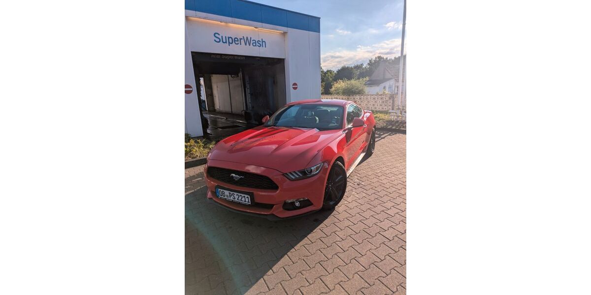 Ford Mustang 173.700 km 16.499 &euro; Oberhausen 46145