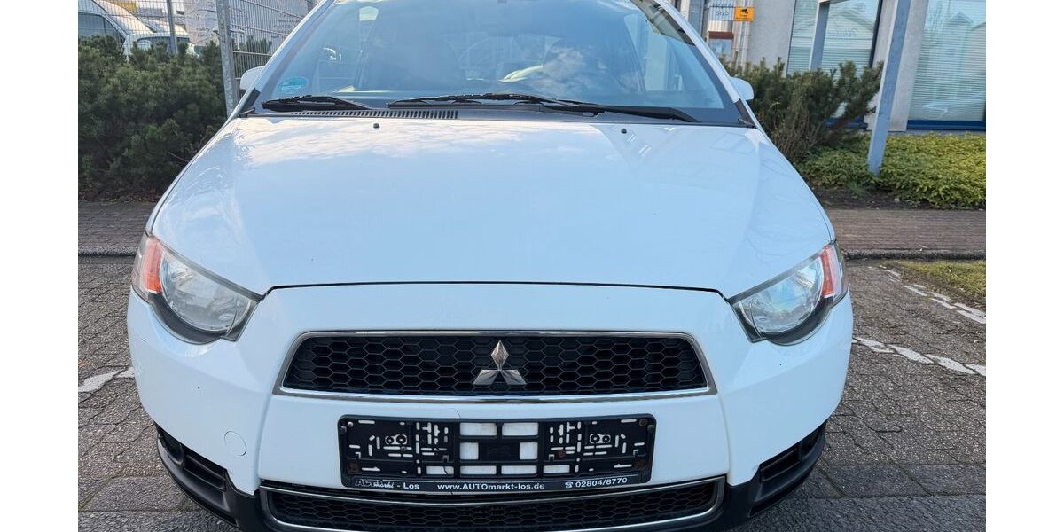 Mitsubishi Colt 258.000 km 2.150 &euro; Oberhausen 46047