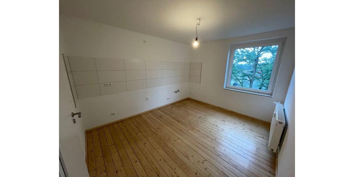 Erdgeschoßwohnung Essen Stadtbezirk III - 2 Zimmer, 57 m&sup2;, 500&euro; | Angebot:25901443