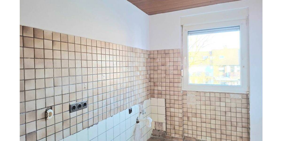 Zur Selbstnutzung oder als Kapitalanlage! 3,5-Zimmer-Eigentumswohnung mit Balkon und Garage! - Etagenwohnung Recklinghausen Süd | Angebot:26161379