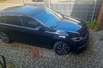 VW Golf 226.158 km 9.399 &euro; Datteln 45711