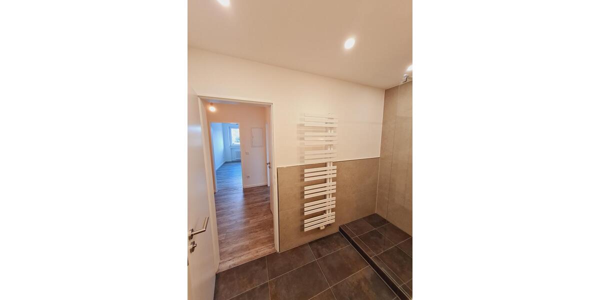 Etagenwohnung Dinslaken Lohberg - 1.5 Zimmer, 45 m&sup2;, 675&euro; | Angebot:25805566