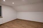 Dachgeschoßwohnung Essen Stadtbezirk VIII - 3 Zimmer, 85 m&sup2;, 950&euro; | Angebot:26638437