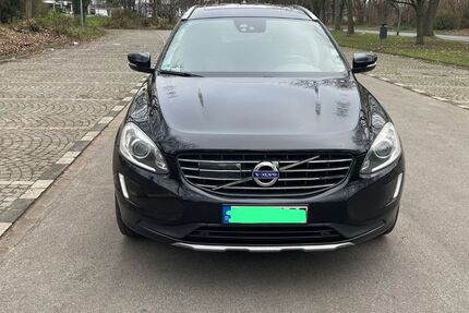 Volvo XC60 151.000 km 18.200 &euro; Duisburg 47249