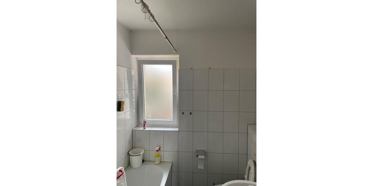 Etagenwohnung Gelsenkirchen Gelsenkirchen-Mitte - 3 Zimmer, 85 m&sup2;, 600&euro; | Angebot:26034970