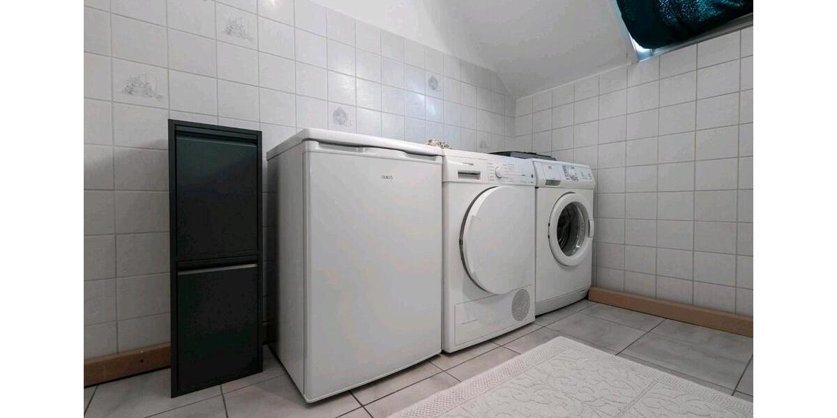 Dachgeschoßwohnung Herten Bertlich - 4 Zimmer, 92 m&sup2;, 15&euro; | Angebot:26552720