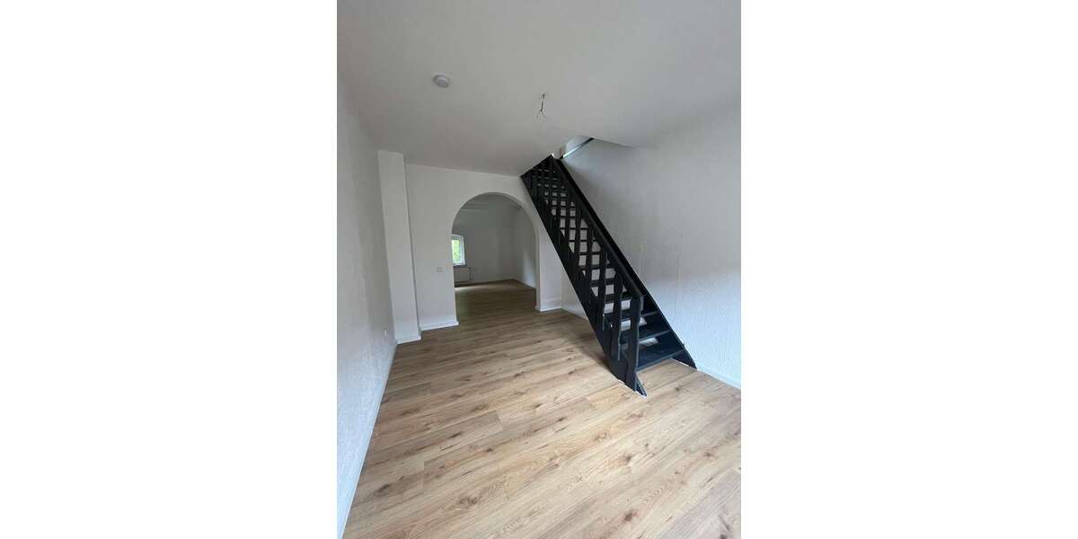 Etagenwohnung Essen Kray - 4.5 Zimmer, 110 m&sup2;, 1.018&euro; | Angebot:26199480