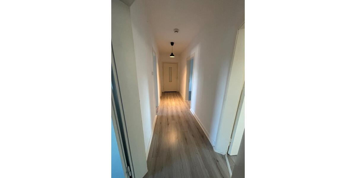 Dachgeschoßwohnung Bochum Bochum-Mitte - 2 Zimmer, 63 m&sup2;, 560&euro; | Angebot:24766524