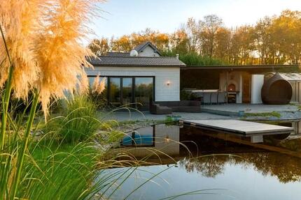 Haus Moers Rheinkamp - 10 Zimmer, 362 m&sup2;, 1.250.000&euro; | Angebot:25612815