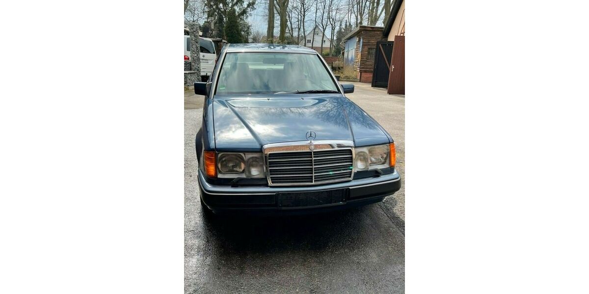 Mercedes-Benz 230 160.000 km 9.500 &euro; Essen 45289