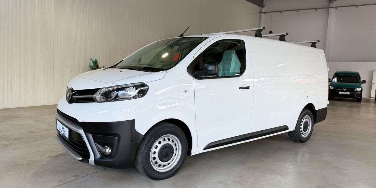 Toyota Proace 131.500 km 12.490 &euro; Gelsenkirchen 45879