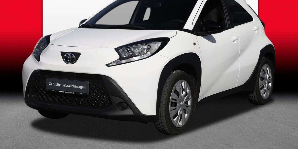 Toyota Aygo 10.600 km 13.888 &euro; Oberhausen 46149