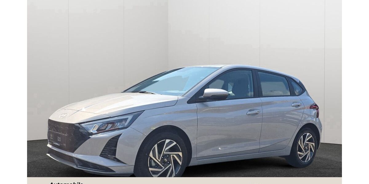 Hyundai i20 24.445 km 16.990 &euro; Recklinghausen 45657
