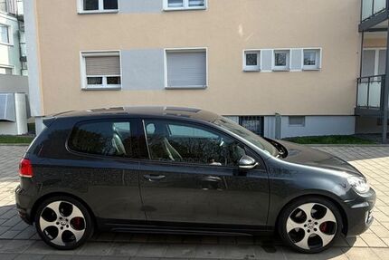 VW Golf 186.205 km 7.899 &euro; Mülheim an der Ruhr 45475